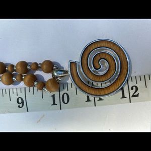 Wooden bead necklace brown